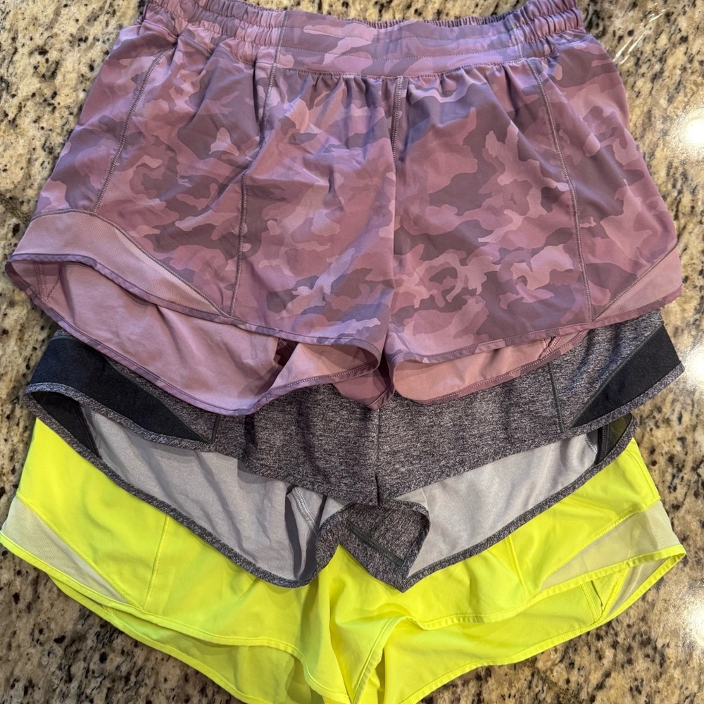 Lululemon Hotty Hot Short bundle